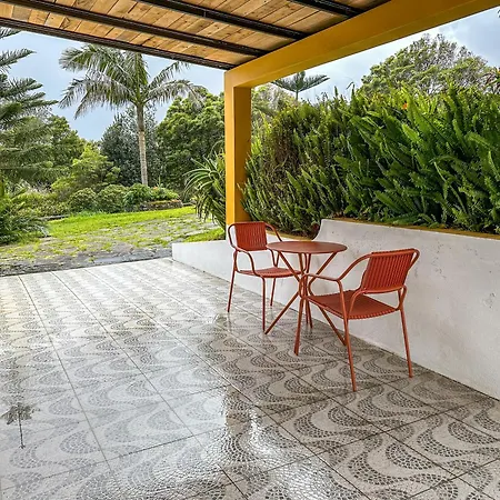 Quinta Do Ananas Pineapple Farm *