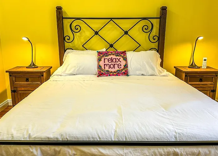 Quinta Do Ananas Pineapple Farm